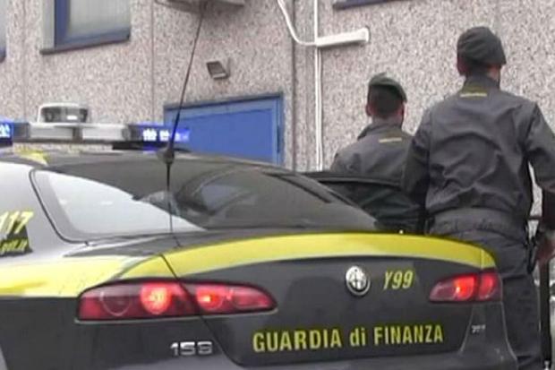 Coronavirus: GdF Roma arresta imprenditore per turbativa gara mascherine bandita da Consip