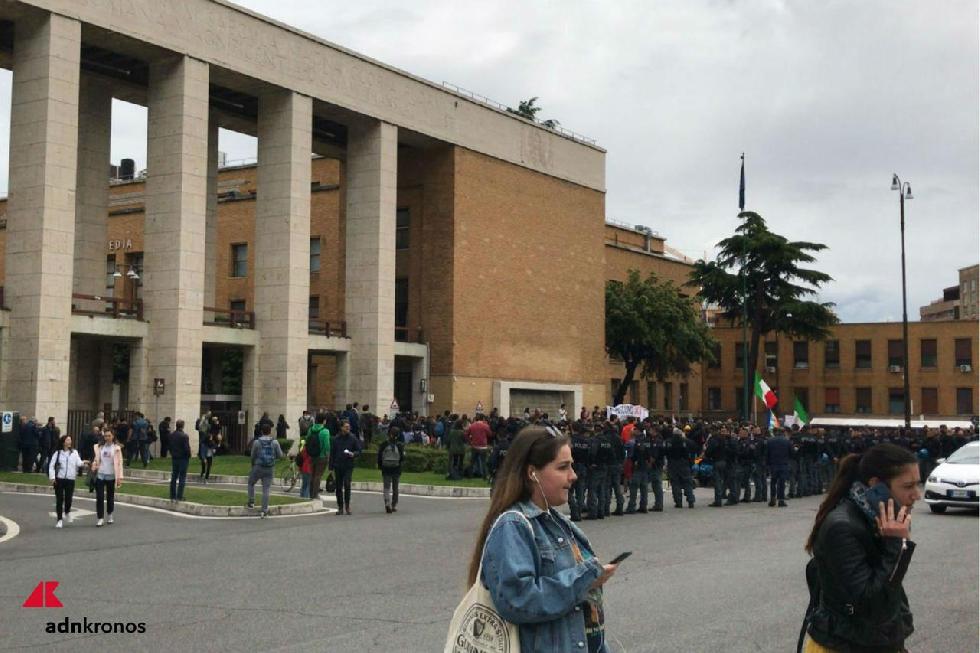 Covid: Università Sapienza, ‘dal 1 marzo tamponi gratuiti per gli studenti’