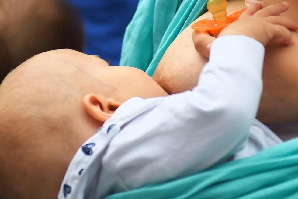 Covid: bebè con anticorpi da mamme vaccinate in gravidanza e allattamento