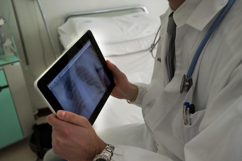 Covid, l’indagine: l’81% dei medici specialisti propensi alla telemedicina