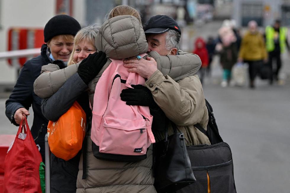 Ucraina: Costa, ‘arrivati 10mila profughi, attivata assistenza sanitaria’